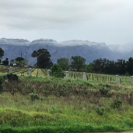 Raithby Winelands Historical Cottage Εξωτερικό φωτογραφία
