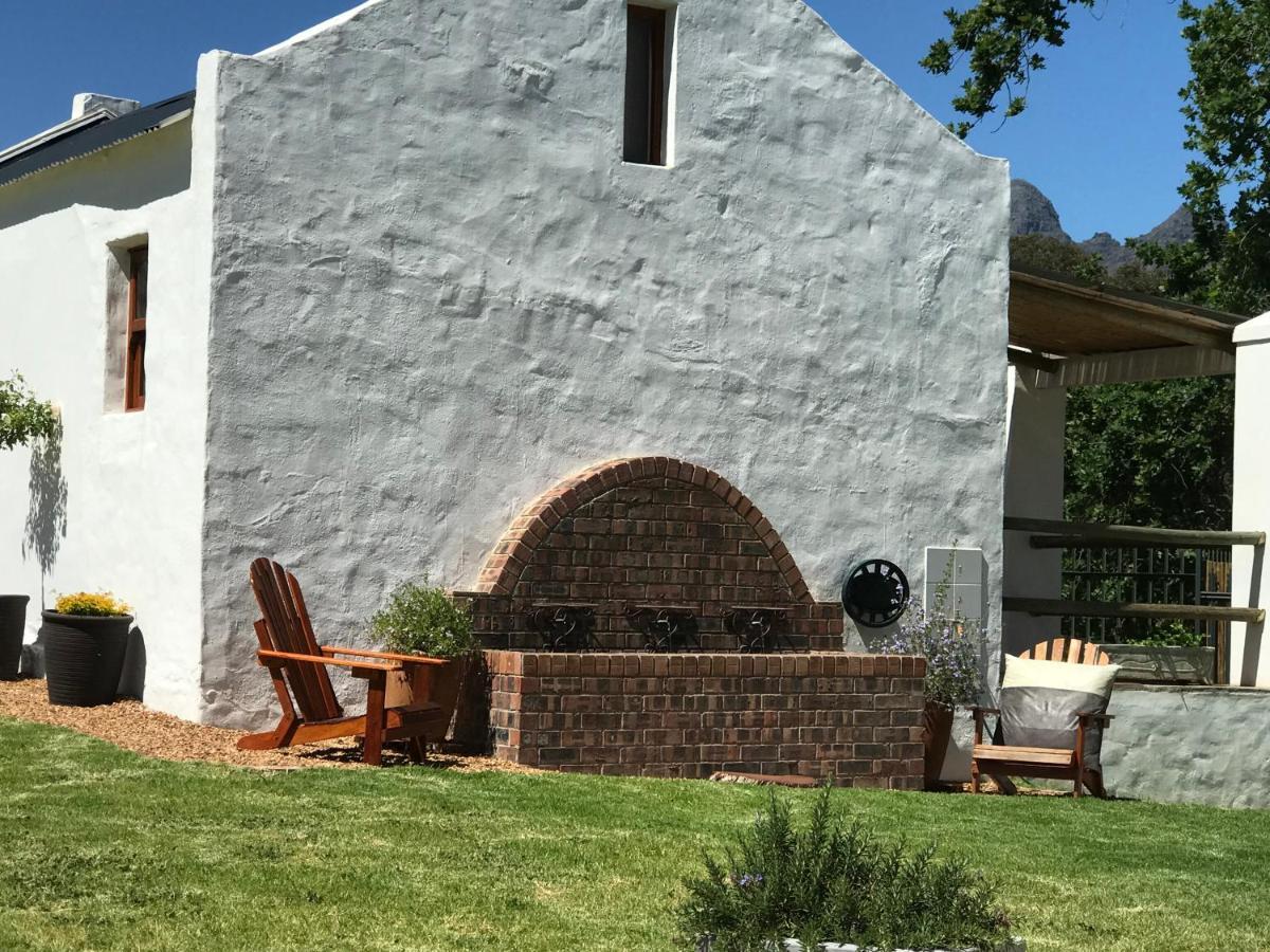 Raithby Winelands Historical Cottage Εξωτερικό φωτογραφία